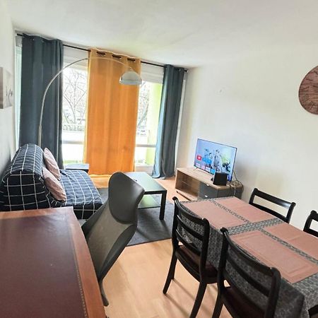 Appartamento Deux Pieces Ris Orangis Ris-Orangis Esterno foto