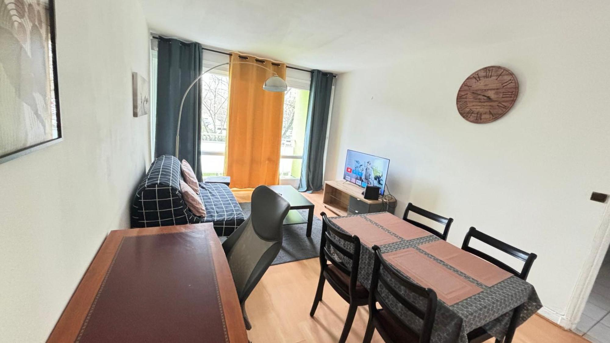 Appartamento Deux Pieces Ris Orangis Ris-Orangis Esterno foto